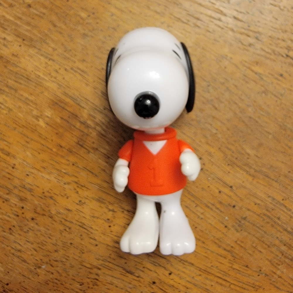 Burger King Snoopy Punter Toy